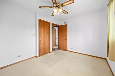 8515 Leclaire Avenue, Burbank, IL 60459 - Photo 18