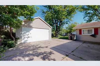 115 Princeton Street, Hoffman Estates, IL 60169 - Photo 10