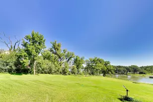 24072 W Hawthorne Ln, Antioch, IL 60002 - Photo 58