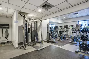 1030 N State St, Chicago, IL 60610 - Photo 26