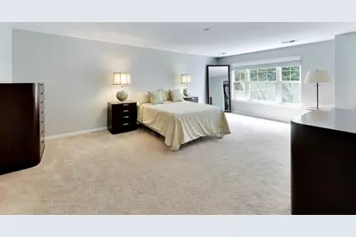 577 Harvey Lake Drive, Vernon Hills, IL 60061 - Photo 12