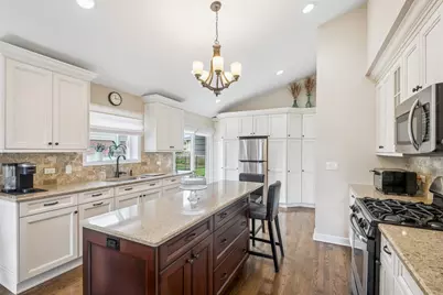 7730 Arcadia Street, Morton Grove, IL 60053 - Photo 8