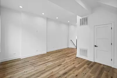 707 S Tripp Avenue, Chicago, IL 60624 - Photo 4