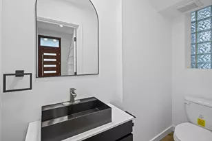 707 S Tripp Ave, Chicago, IL 60624 - Photo 16