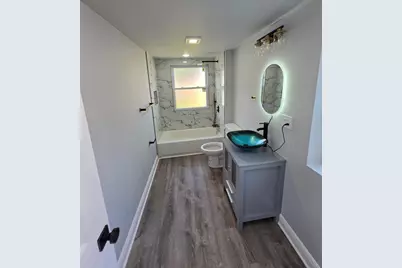 20 N 6th Avenue, Maywood, IL 60153 - Photo 10