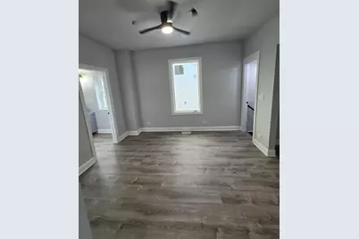 20 N 6th Avenue, Maywood, IL 60153 - Photo 8