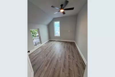 20 N 6th Avenue, Maywood, IL 60153 - Photo 26