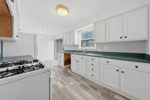 445 8th St, Chicago Heights, IL 60411 - Photo 10