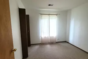 9303 Montgomery Dr, Orland Park, IL 60462 - Photo 16