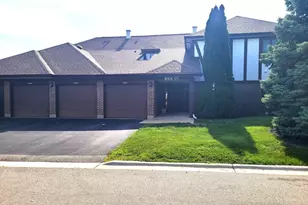 9303 Montgomery Dr, Orland Park, IL 60462 - Photo 1