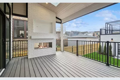 3233 Central Street #2, Evanston, IL 60201 - Photo 10