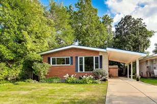 3827 White Cloud Dr, Skokie, IL 60076 - Photo 1