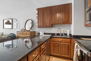 21 W Goethe St, Chicago, IL 60610 - Photo 10
