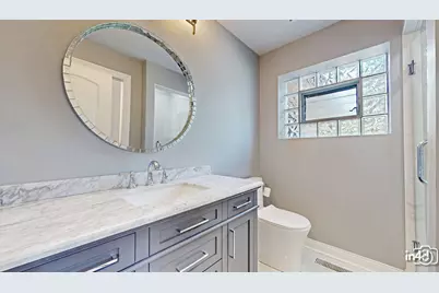 124 E Monterey Avenue, Schaumburg, IL 60193 - Photo 14