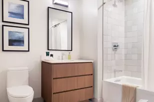 164 N Peoria St, Chicago, IL 60607 - Photo 14