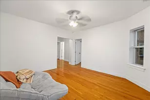 4055 N Spaulding Ave, Chicago, IL 60618 - Photo 10