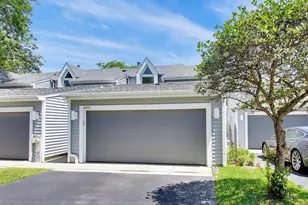 26443 N Ridge Ct, Mundelein, IL 60060 - Photo 2