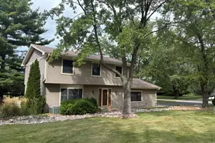 9718 Knolltop Rd, Union, IL 60180 - Photo 1