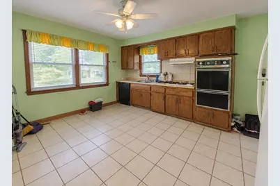 404 Westgate Avenue, Chicago Heights, IL 60411 - Photo 4