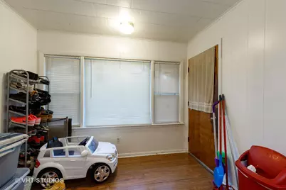408 S 14th Avenue #1, Maywood, IL 60153 - Photo 8
