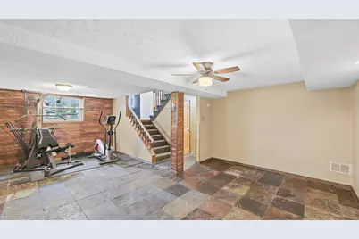 9417 Hawthorne Avenue, Mokena, IL 60448 - Photo 12