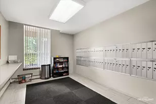 1321 S Finley Rd, Lombard, IL 60148 - Photo 30