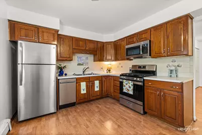 1321 S Finley Road #212, Lombard, IL 60148 - Photo 4
