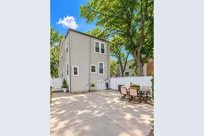 3657 N Hermitage Avenue, Chicago, IL 60613 - Photo 22