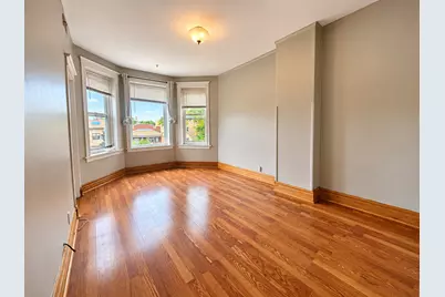 3347 S Emerald Avenue #2, Chicago, IL 60616 - Photo 2