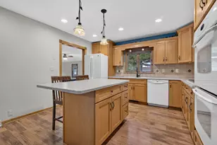 3980 Prairie Ln, Morris, IL 60450 - Photo 2