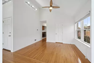 3010 Harlem Avenue #3, Riverside, IL 60546 - Photo 4