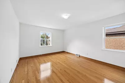 3010 Harlem Avenue #3, Riverside, IL 60546 - Photo 10