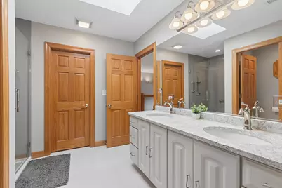 7202 Gold Grove Place, Darien, IL 60561 - Photo 46