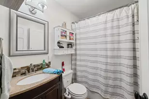 2201 Clover Ln, Champaign, IL 61821 - Photo 26