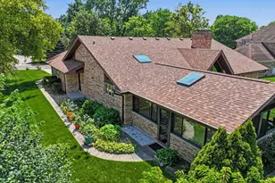 254 Wood Glen Ln, Oak Brook, IL 60523 - Photo 52