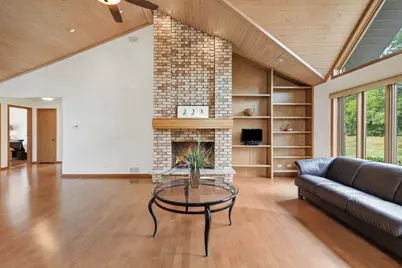 254 Wood Glen Lane, Oak Brook, IL 60523 - Photo 6