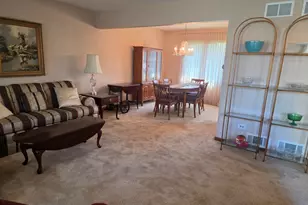 10715 S Nordica Ave, Worth, IL 60482 - Photo 4