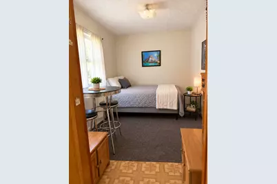 6240 S Francisco Avenue, Chicago, IL 60629 - Photo 8