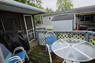 1306 13th St, Bloomington, IL 61704 - Photo 6