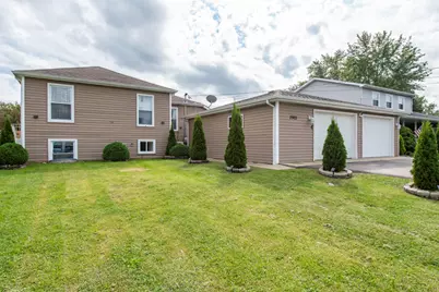 2903 W Nemesis Avenue, Beach Park, IL 60087 - Photo 2