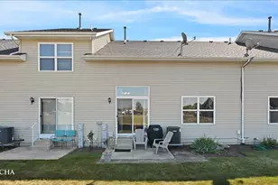1147 Alexandria Dr, Sycamore, IL 60178 - Photo 22