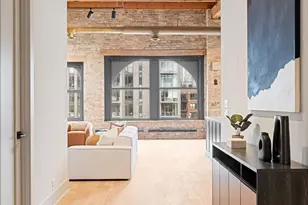 368 W Huron St, Chicago, IL 60654 - Photo 8