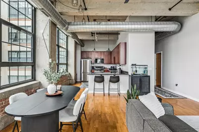 [Address not provided], Chicago, IL 60618 - Photo 4