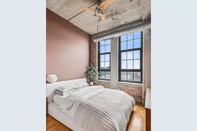 [Address not provided], Chicago, IL 60618 - Photo 12