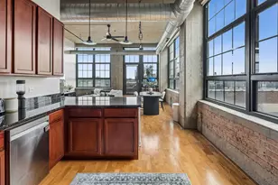 [Address not provided], Chicago, IL 60618 - Photo 8