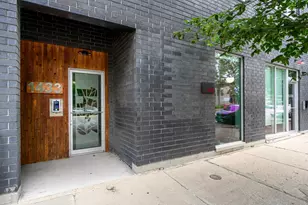 1433 N Ashland Ave, Chicago, IL 60622 - Photo 2