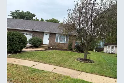 17 Pine Court, South Elgin, IL 60177 - Photo 2