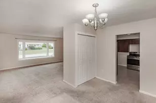533 N Florence St, Geneseo, IL 61254 - Photo 8