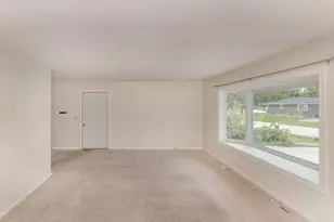 533 N Florence St, Geneseo, IL 61254 - Photo 6