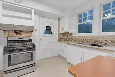 1324 Fredrickson Place, Highland Park, IL 60035 - Photo 12